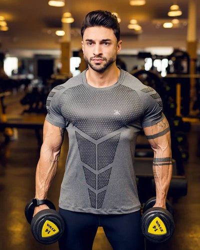 Men's 2024 quick dry training t-shirt in grey, perfect for bodybuilding and fitness workouts.
