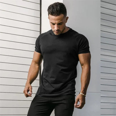Men's black cotton short sleeve shirt, ideal for gym workouts and bodybuilding fitness activities.