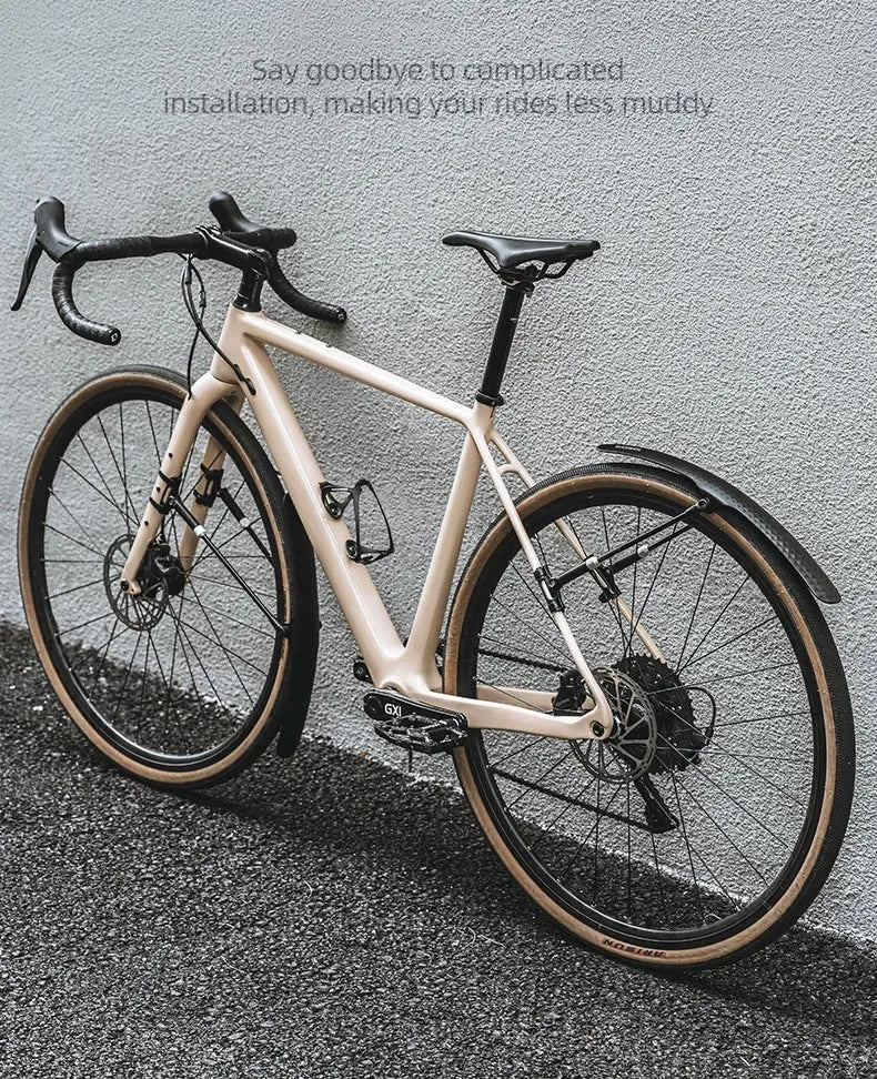 Bicycle with soft PP plastic mudguard fender for road bikes, designed for easy installation and reduced mud.