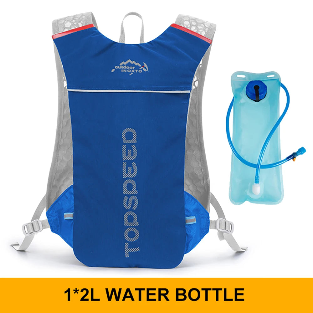 Ultralight hydration running vest by INOXTO with a 2L water bottle for outdoor activities. Breathable and unisex design.