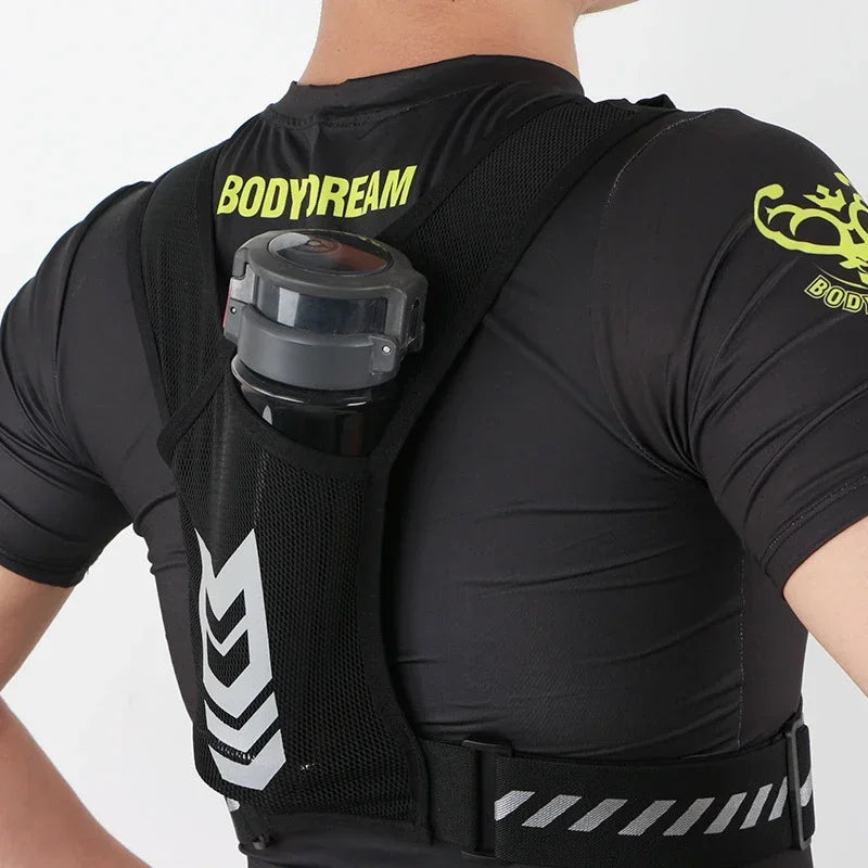 Man wearing a lightweight sports backpack with a water bottle holder, ideal for running and outdoor activities.