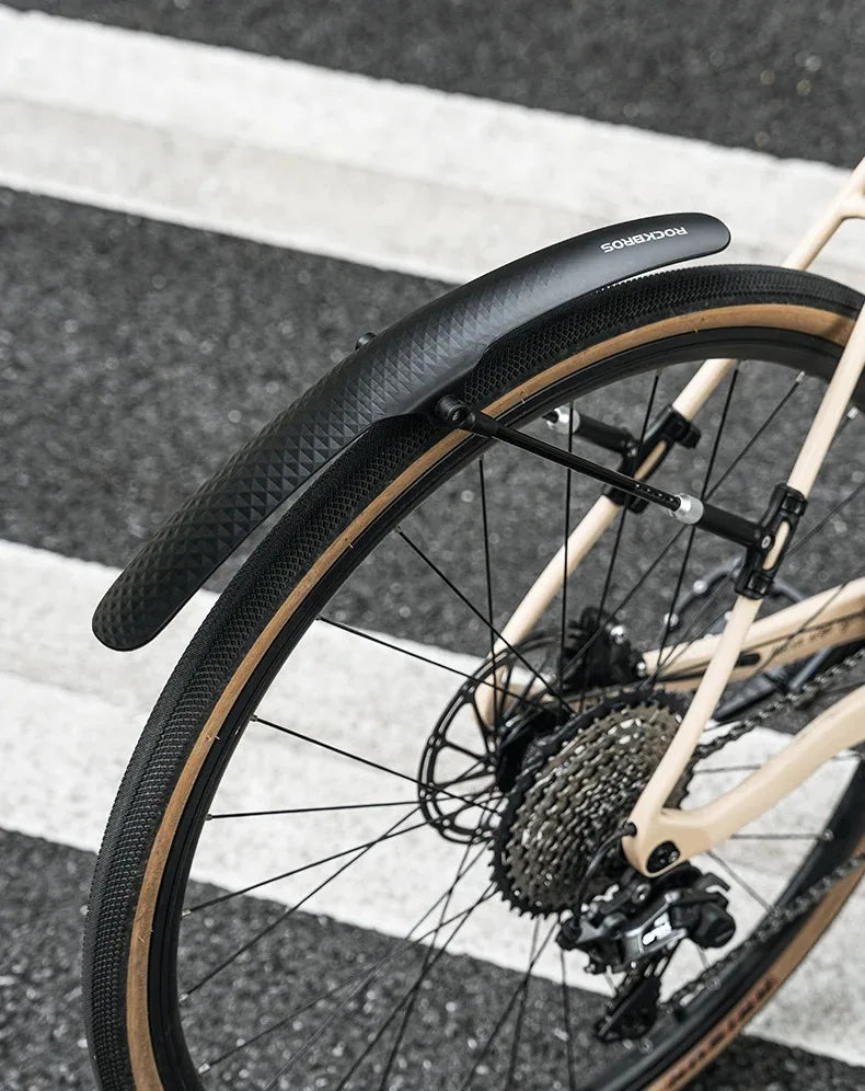 Bicycle mudguard soft PP plastic fender mounted on a road bike for enhanced protection against mud and debris.