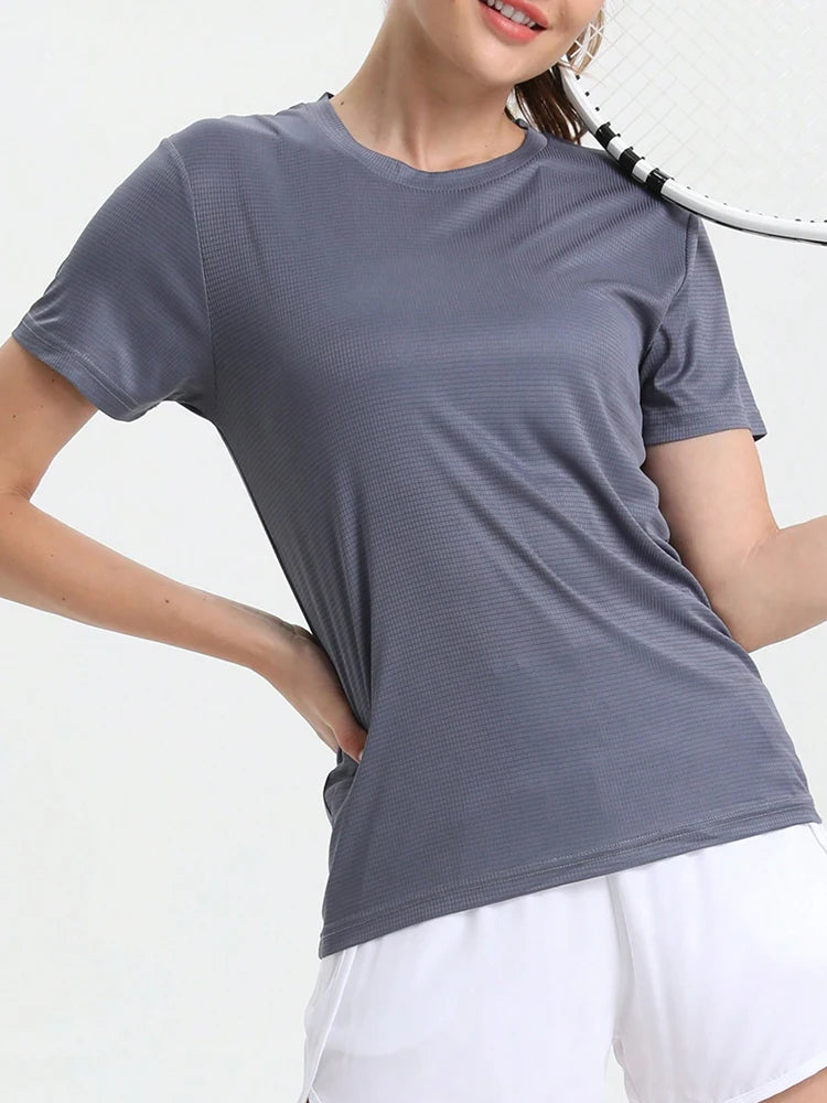 Women's ultralight quick dry sport t-shirt in gray, perfect for running and gym workouts, featuring breathable fabric.