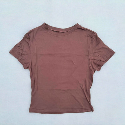 Women's brown short sleeve sports t-shirt, quick-drying and breathable fabric, perfect for yoga and fitness activities.