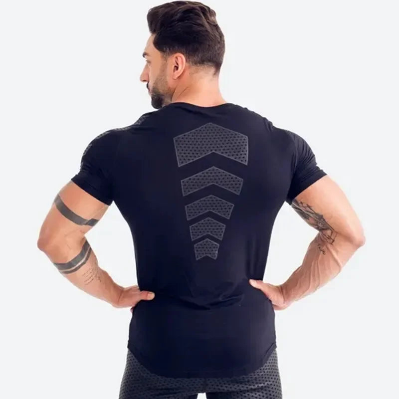 Men's black running sports t-shirt featuring rear design, perfect for summer bodybuilding and fitness training.