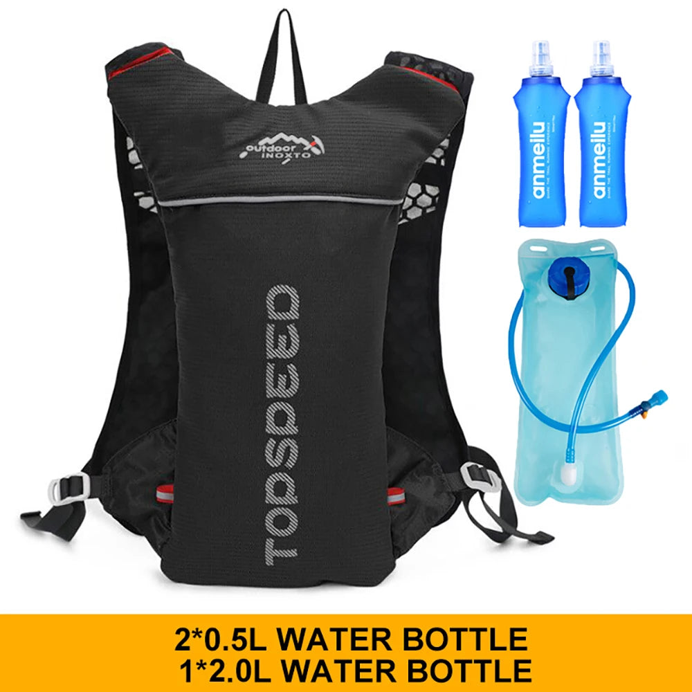 Ultralight running hydration vest with two 0.5L water bottles and one 2.0L reservoir, perfect for outdoor activities.