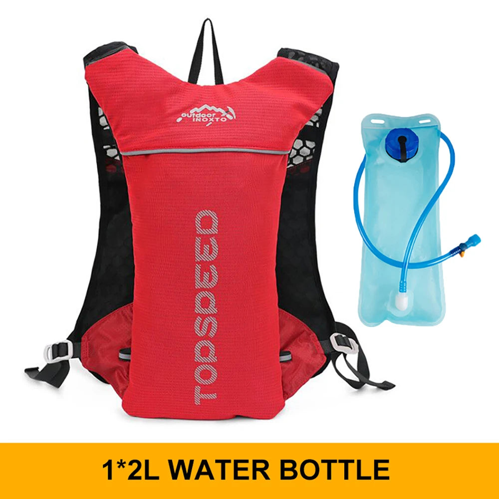 Ultralight hydration running vest in red with 2L water bottle, designed for breathable comfort during outdoor activities.