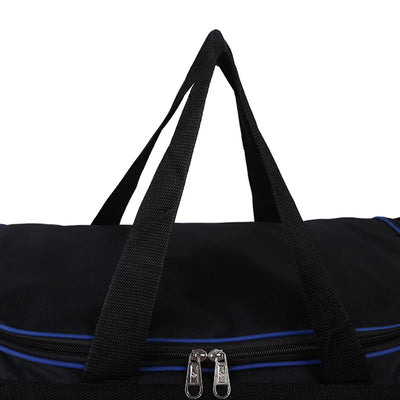 Close-up of the Oxford fitness bag with two sturdy handles and zippered closure, designed for sports and outdoor activities.