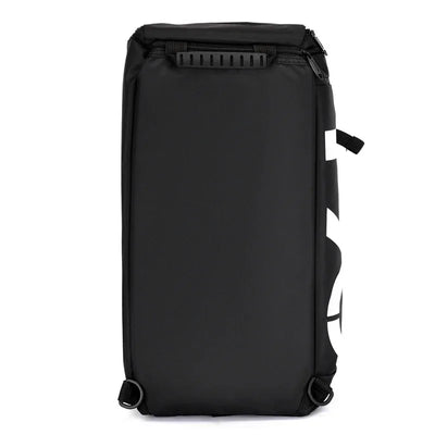 Waterproof gym bag in black nylon, portable and ultralight for outdoor fitness and travel, suitable for men and women.