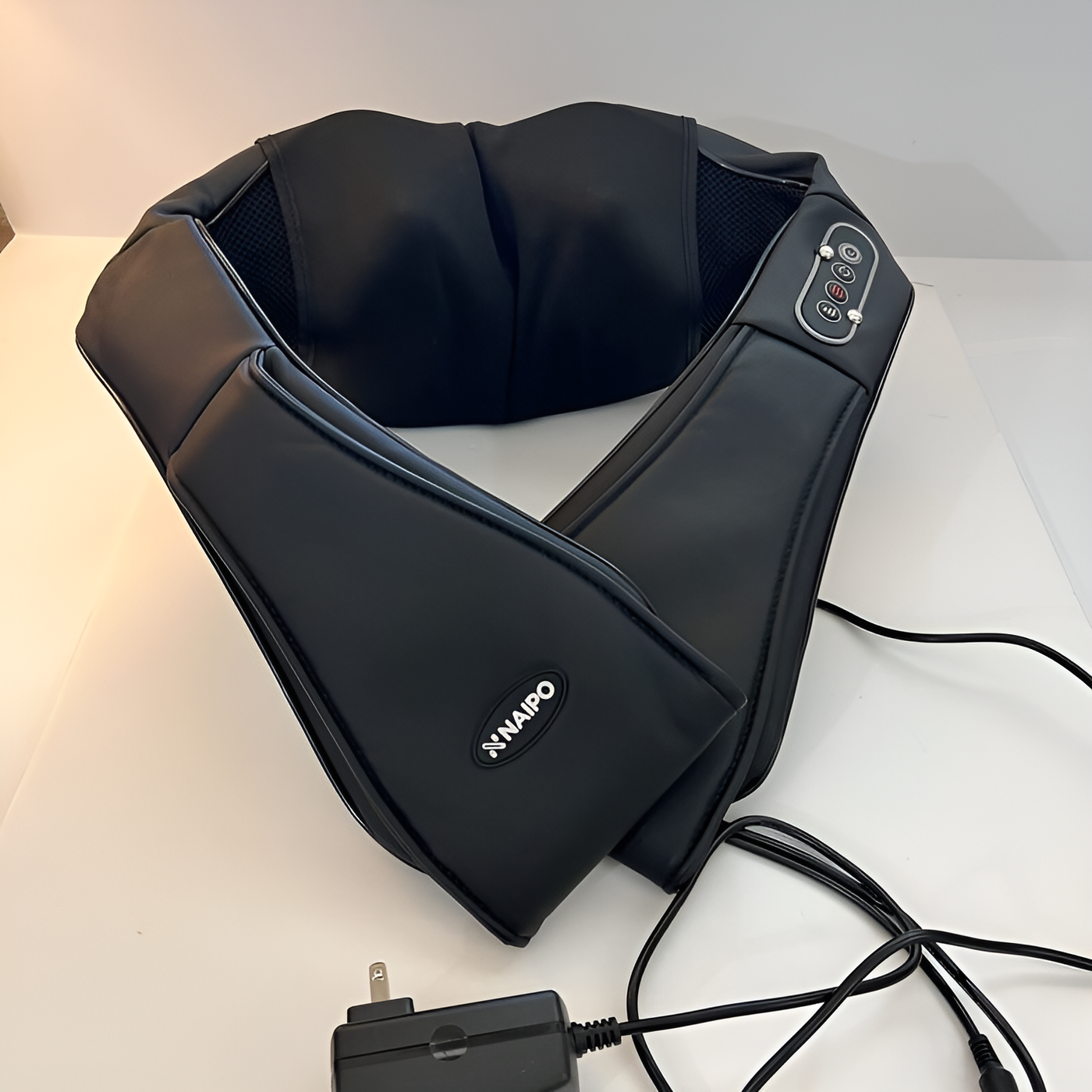 Masajeador Shiatsu con Calefacción para Cuello y Hombros – Almohada Eléctrica de Amasamiento Profundo para Todo el Cuerpo